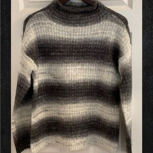 Vince Camuto Ombre Stripe Sweater - NWT - Size Medium